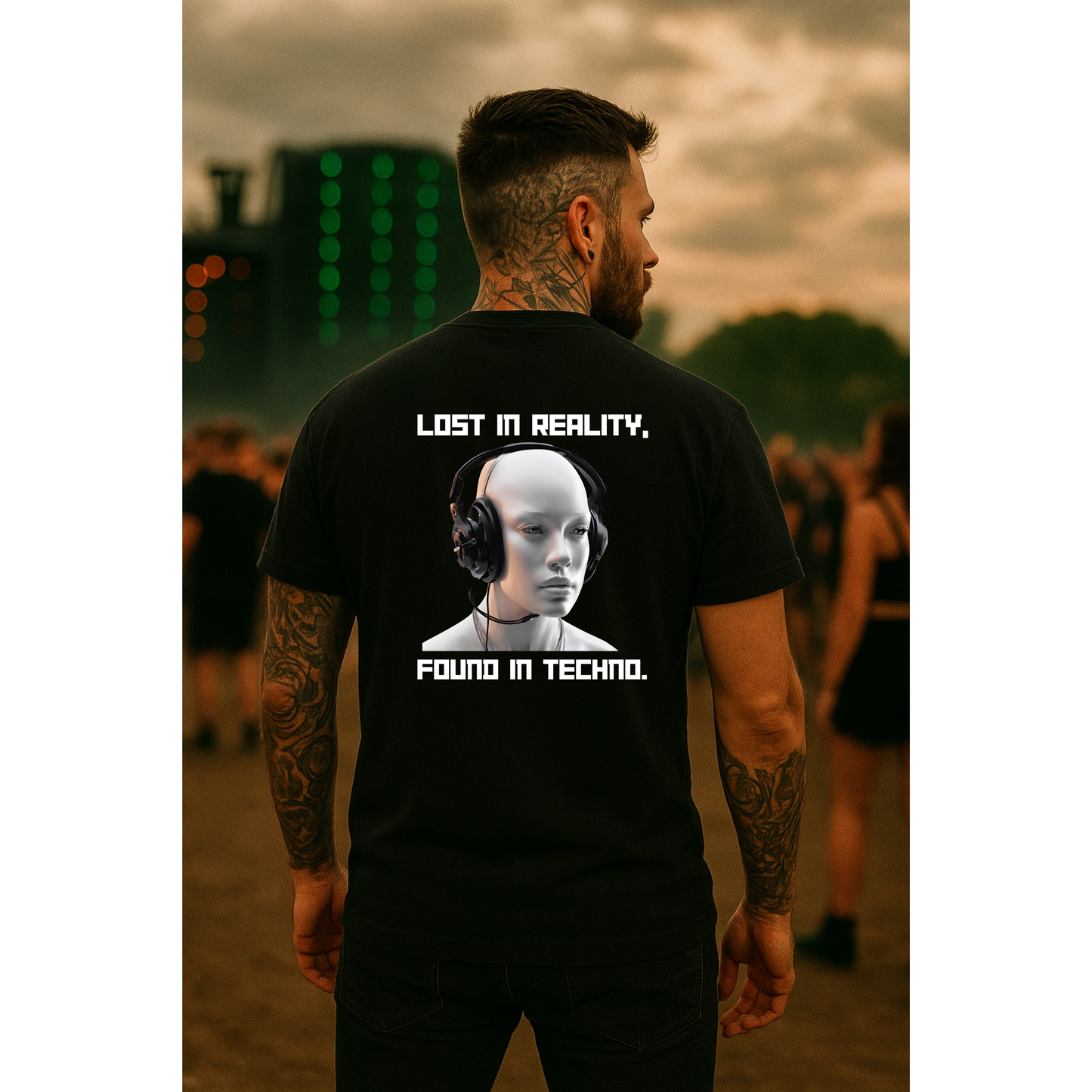 Lost in Reality - T-Shirt