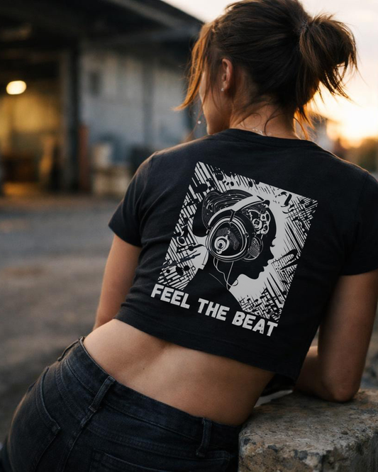 FEEL THE BEAT - Cropped Tee
